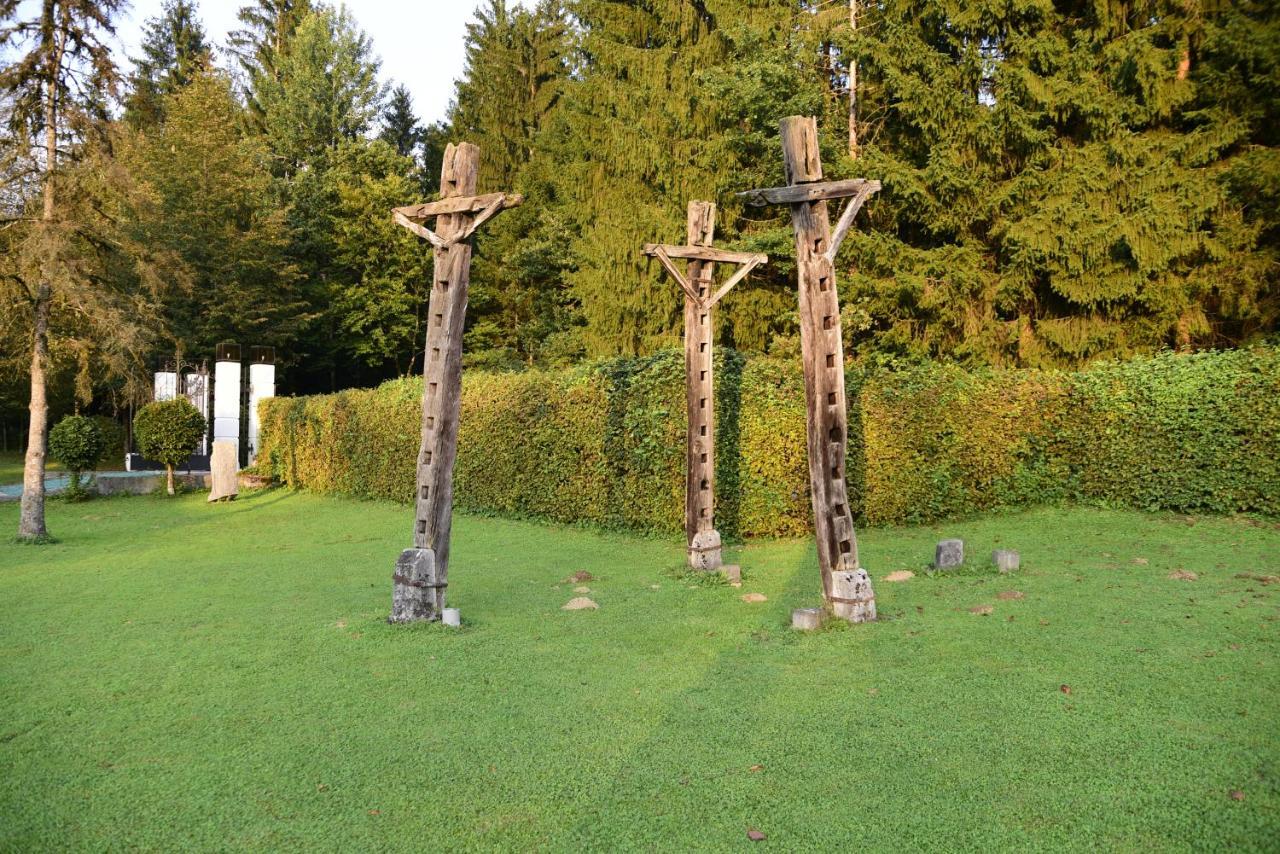 Glamping Forest Edge Luxuszelt Kamnik